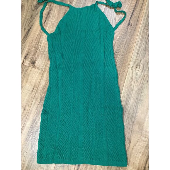 NWT Boohoo Crochet Open Back Beach Mini Dress   Size: Small - Picture 3 of 12